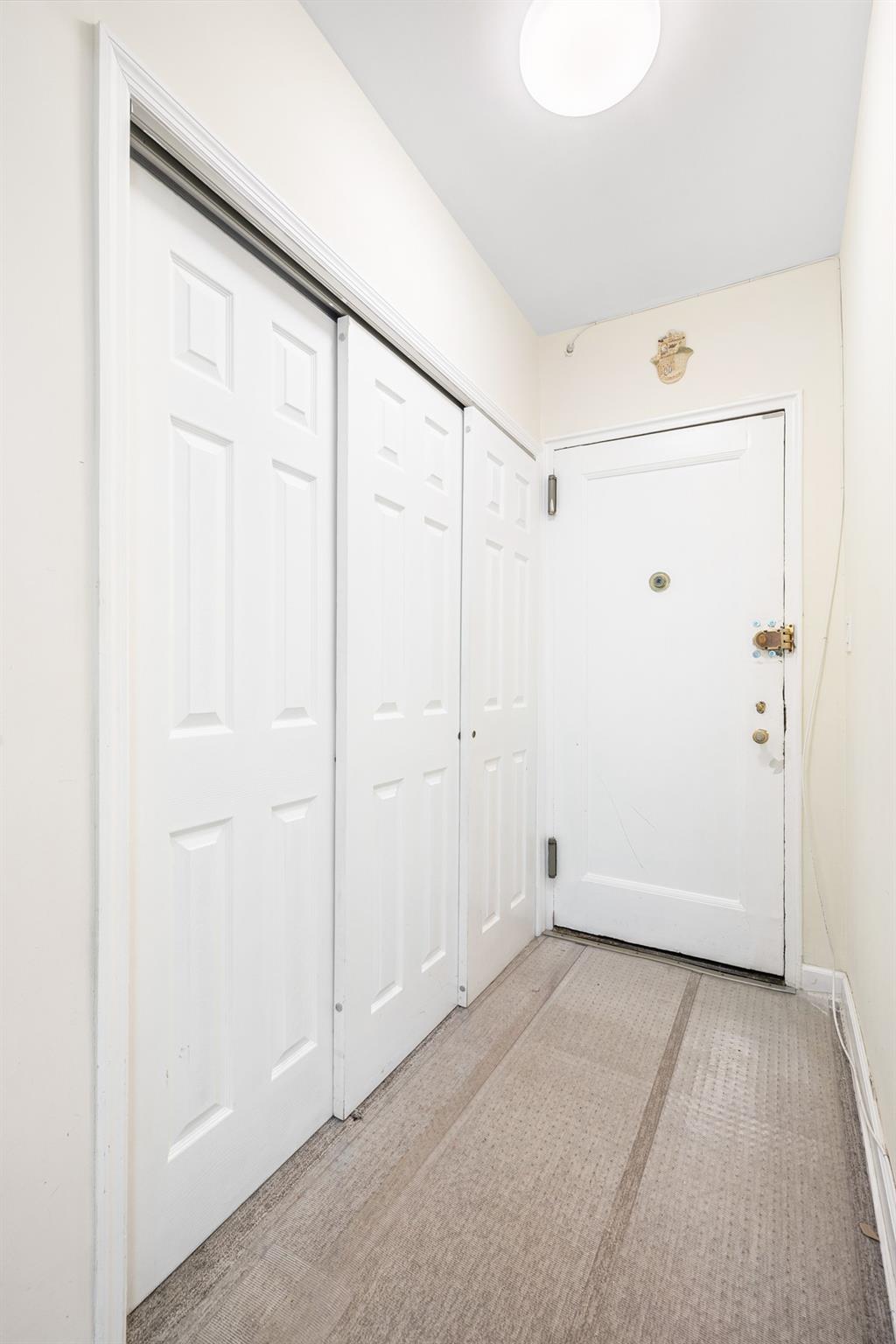 #11 photo, 99-41 64 Avenue, 皇后區 雷哥公園 Rego Park , NY 11374