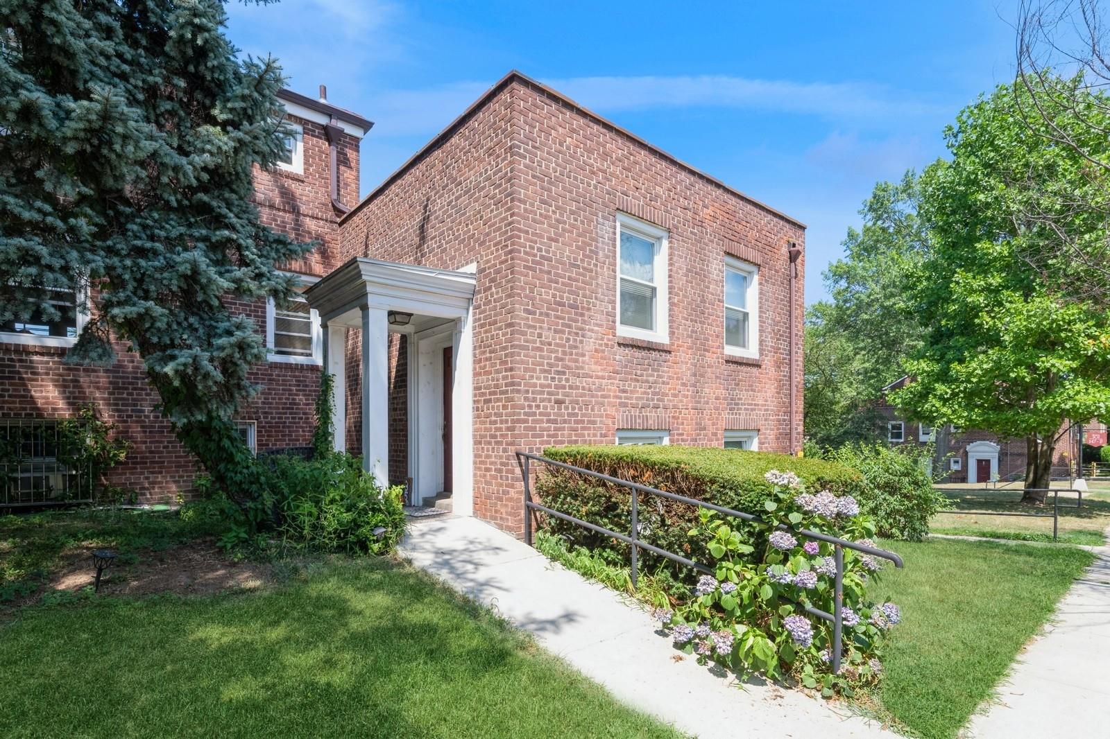 #18 photo, 147-35 Village Road, 皇后區 Briarwood , NY 11435