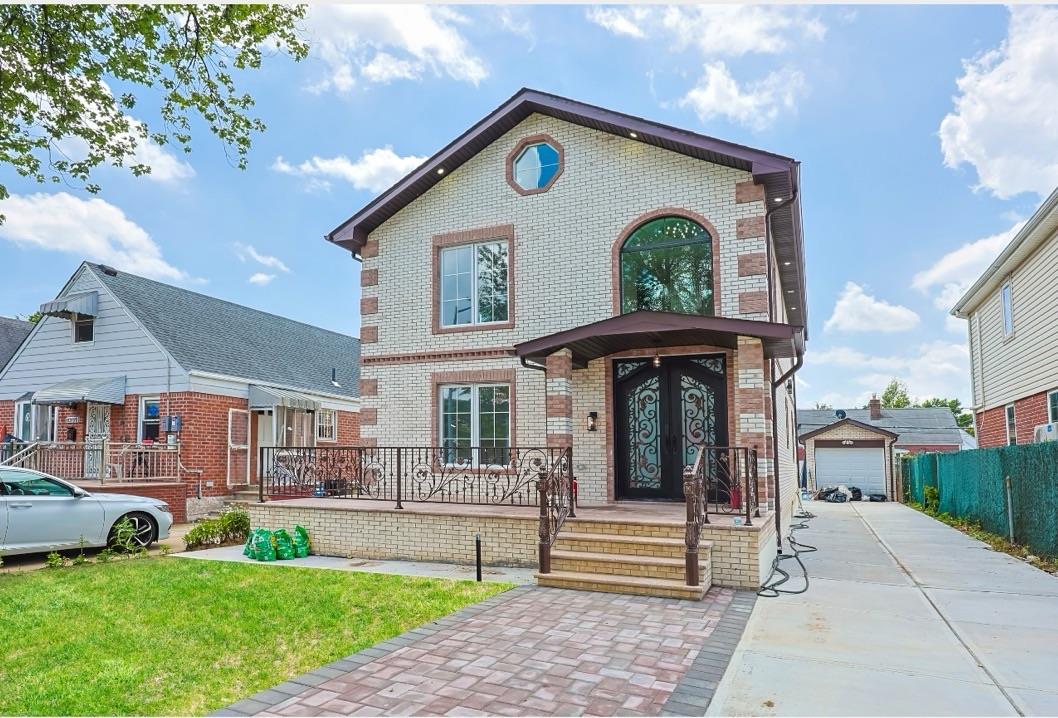 #3 photo, 83-46 248th Street, Bellerose , NY 11426