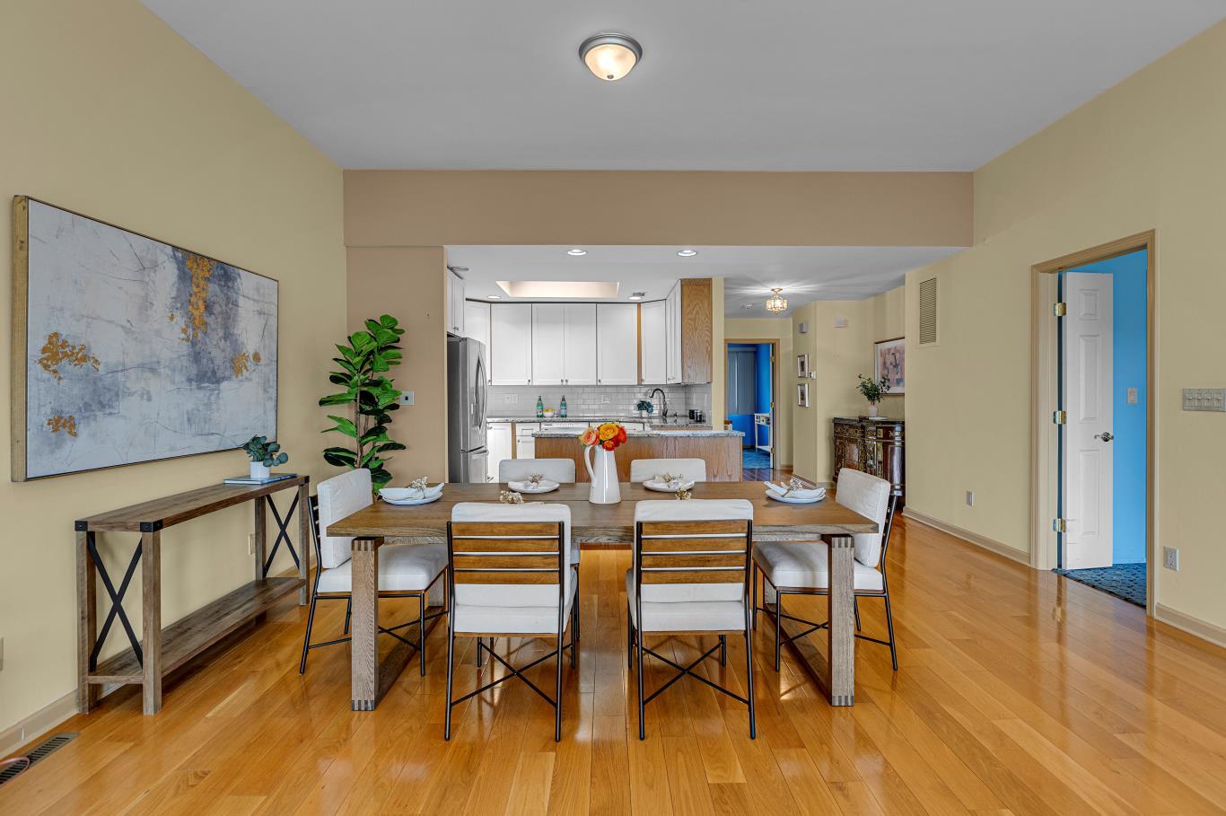 #16 photo, 12 Fairwind Court, 東長島 北港 Northport , NY 11768