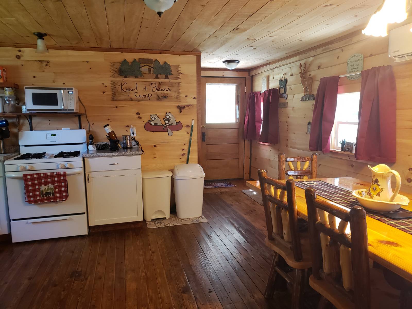 #21 photo, 137 Balsam Ave, Caroga Lake , NY 12032