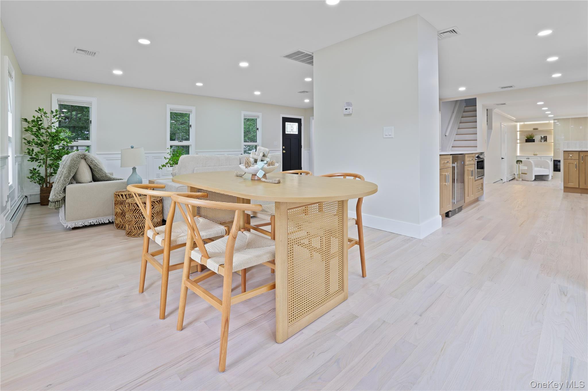 #10 photo, 13 Bittersweet Avenue, サフォーク郡 Hampton Bays , NY 11946