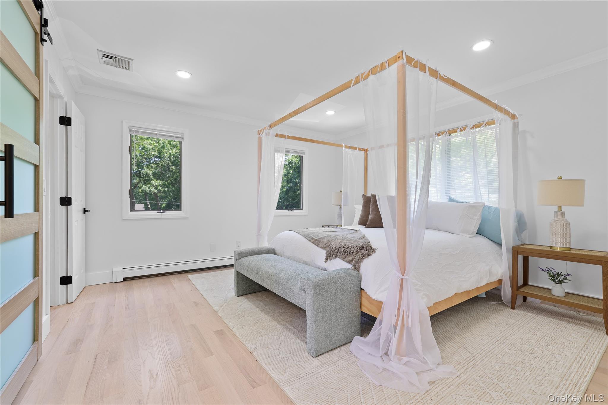 #14 photo, 13 Bittersweet Avenue, サフォーク郡 Hampton Bays , NY 11946