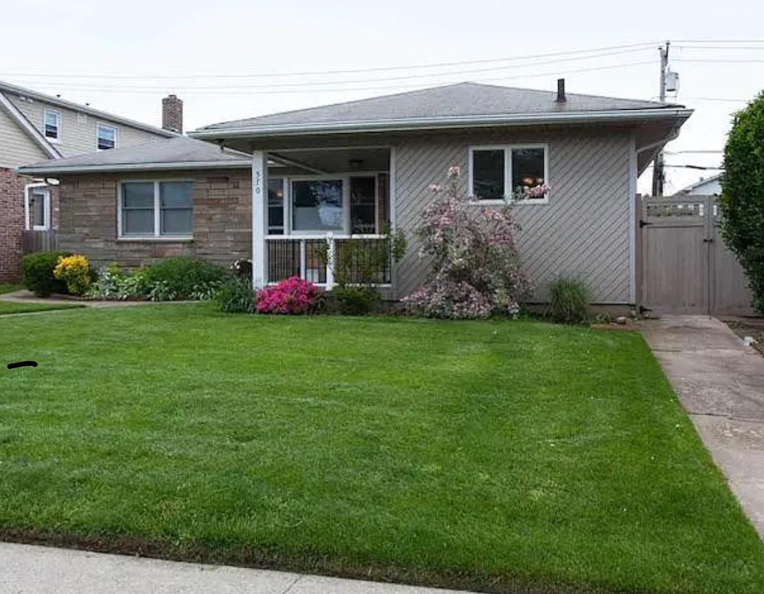 #1 photo, 570 E Chester Street, 롱 아일랜드 Long Beach , NY 11561