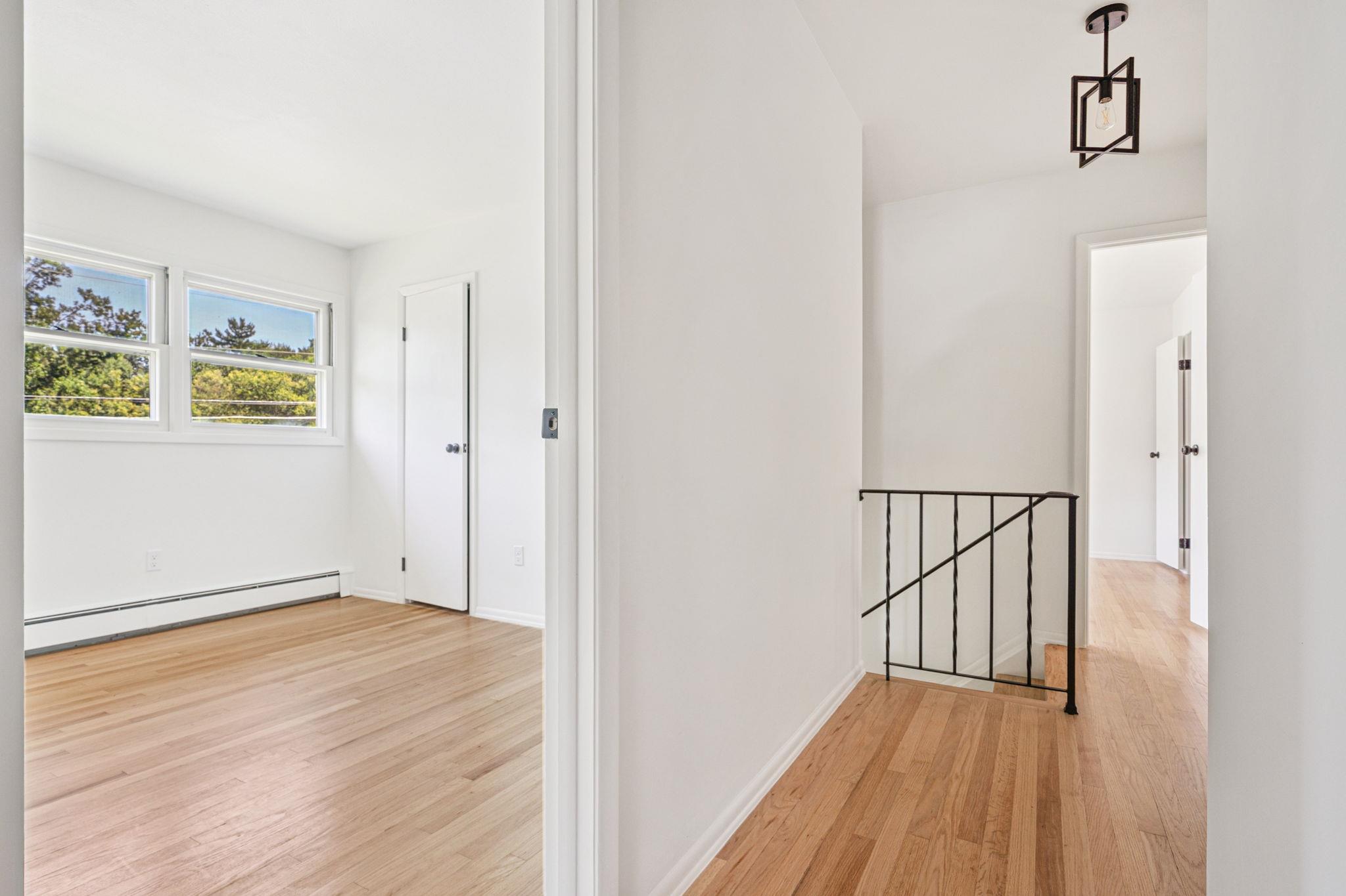 #10 photo, 32 Redwood Road, Saugerties , NY 12477