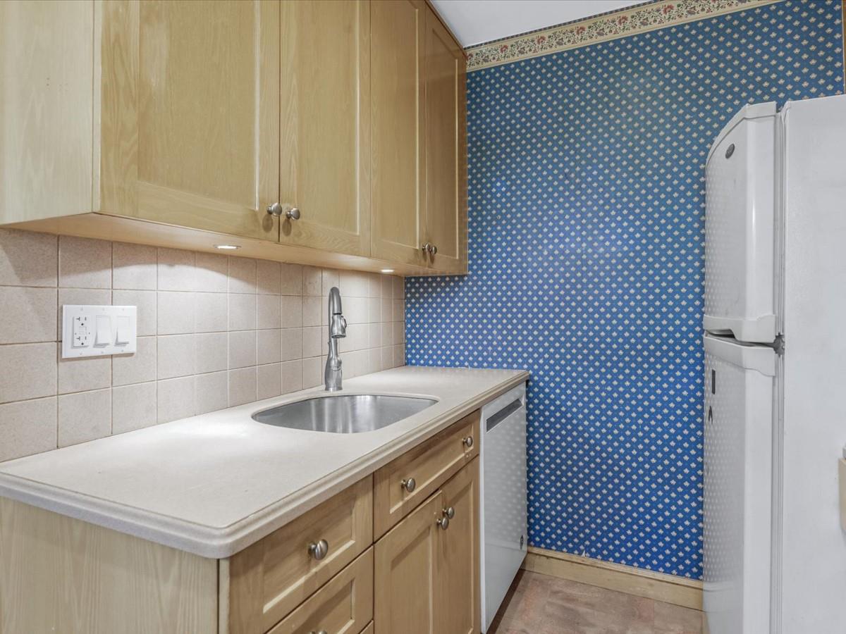 #5 photo, 21-33 Utopia Parkway, クイーンズ区 Whitestone , NY 11357