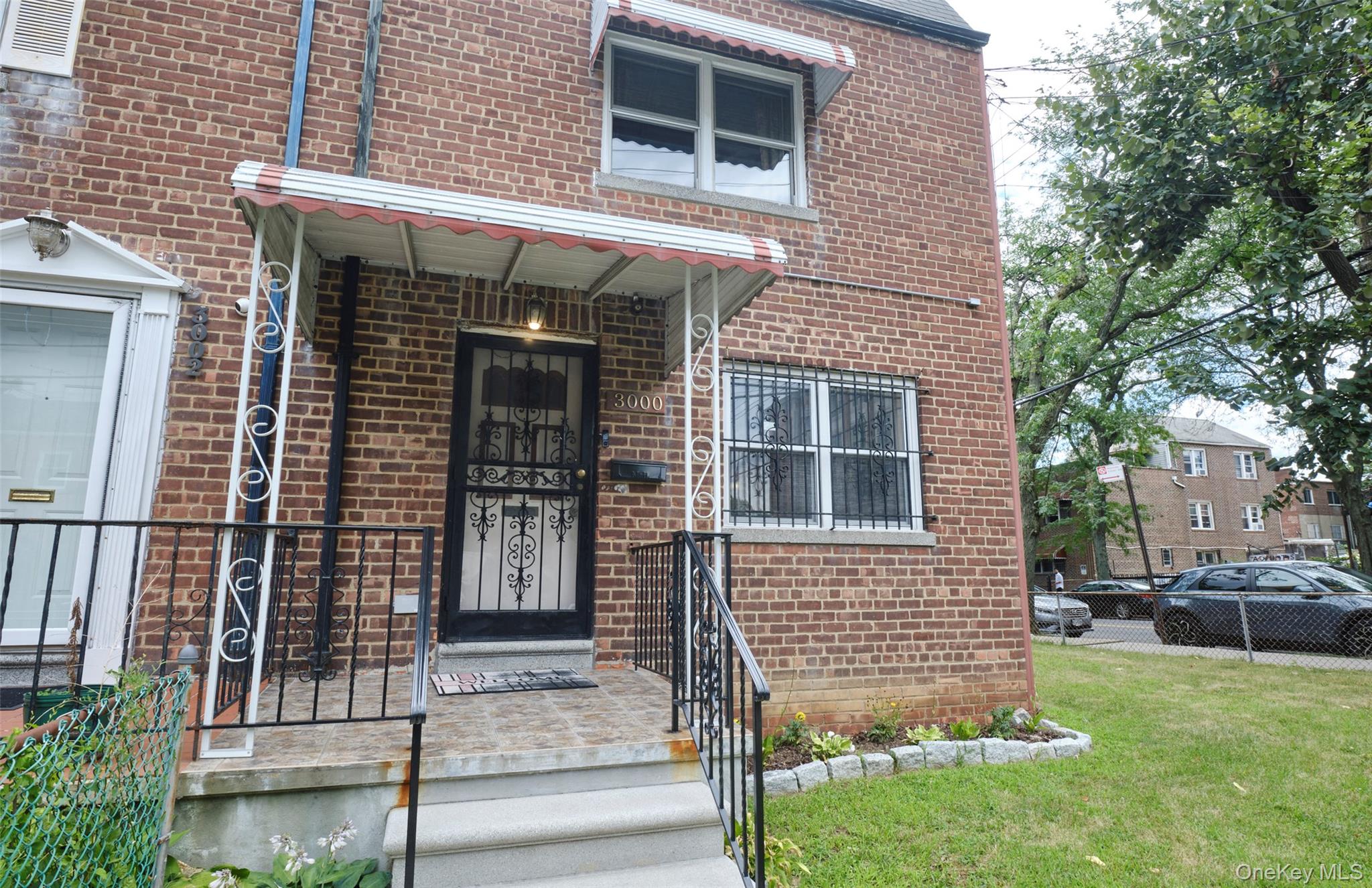 #1 photo, 3000 Radcliff Avenue, Bronx , NY 10469