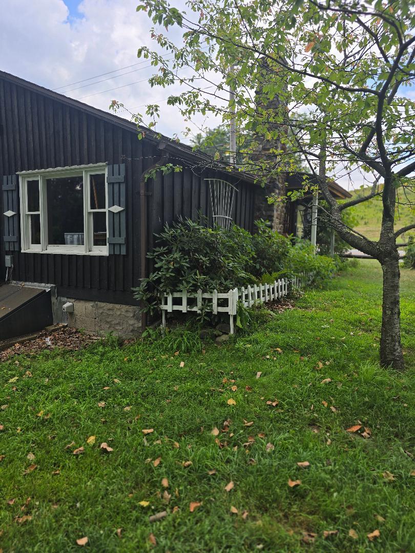 #4 photo, 6437 Route 209, Kerhonkson , NY 12446