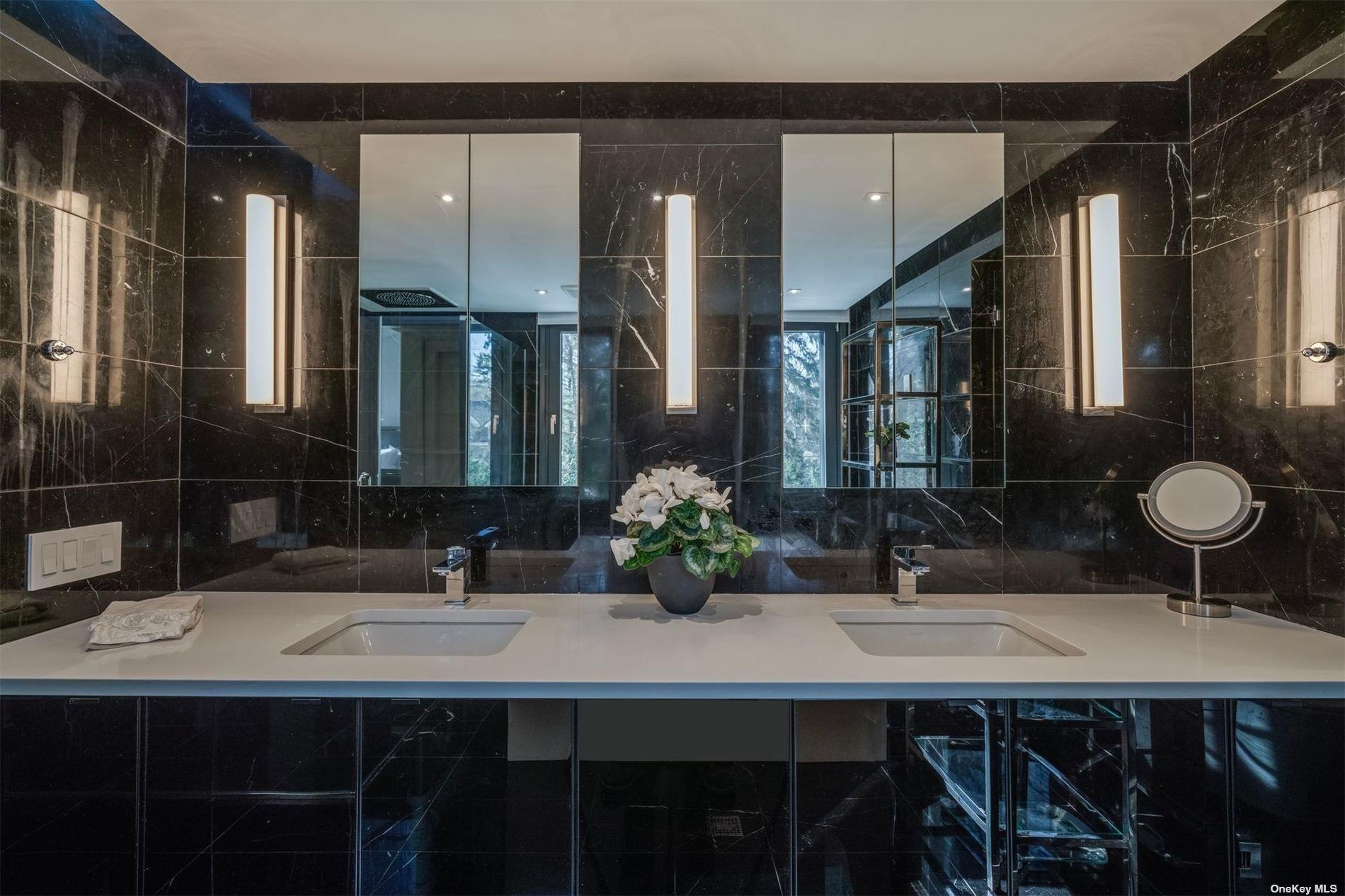 #20 photo, 9 Winding Way, ナッソー郡 Locust Valley , NY 11560