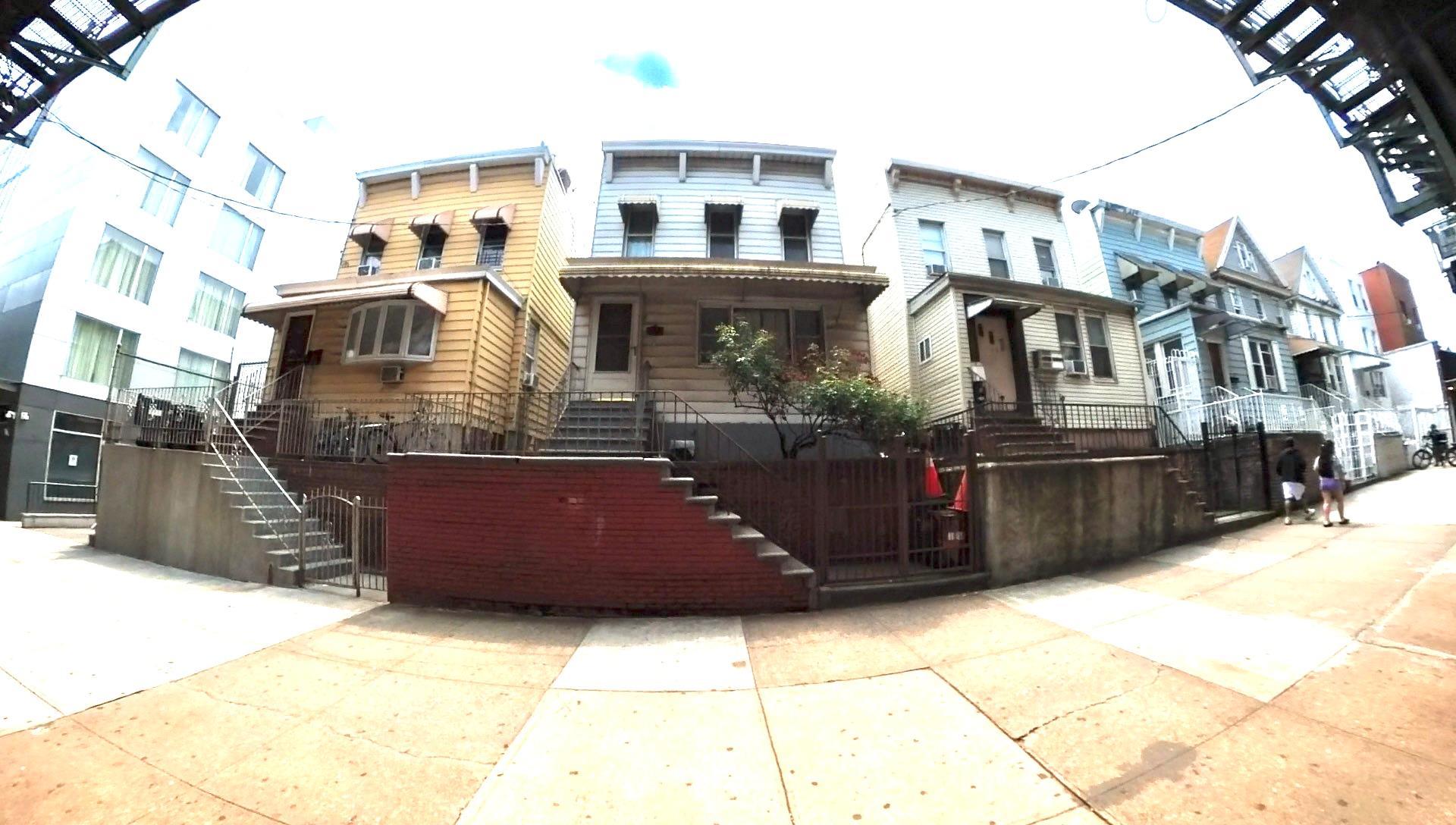 #1 photo, 11214 Roosevelt Avenue, कोरोना Corona , NY 11368