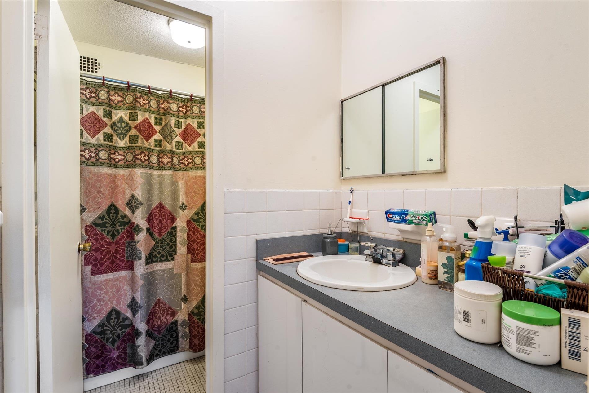 #9 photo, 39-60 54th Street, クイーンズ区 Woodside , NY 11377