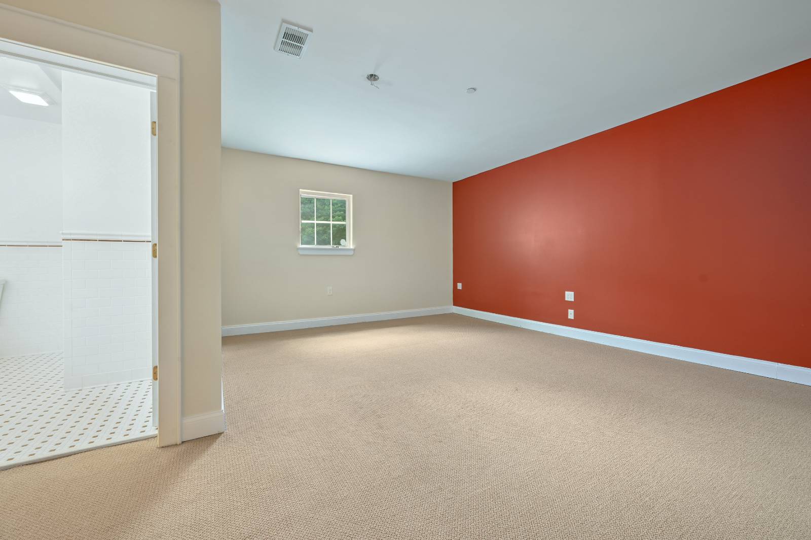 #66 photo, 56 Main St, Stamford , NY 12167