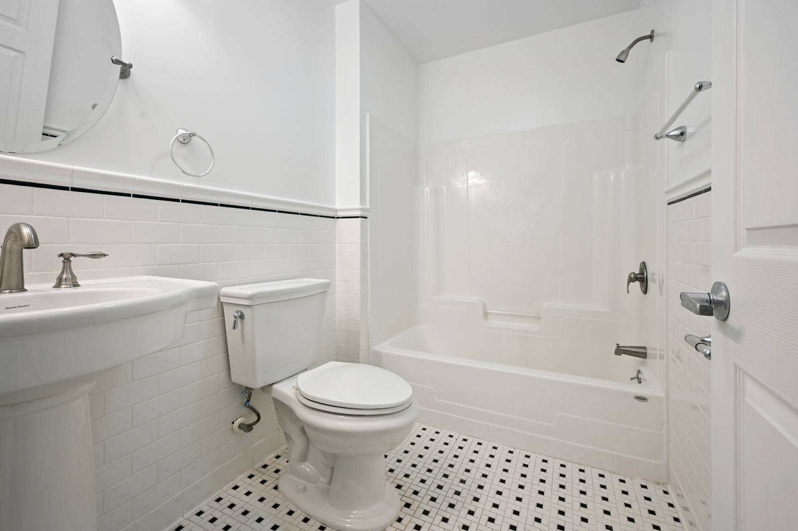 #69 photo, 56 Main St, Stamford , NY 12167