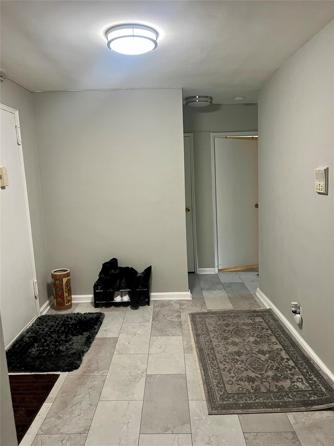 #15 photo, 709 Warburton Avenue, Yonkers , NY 10701