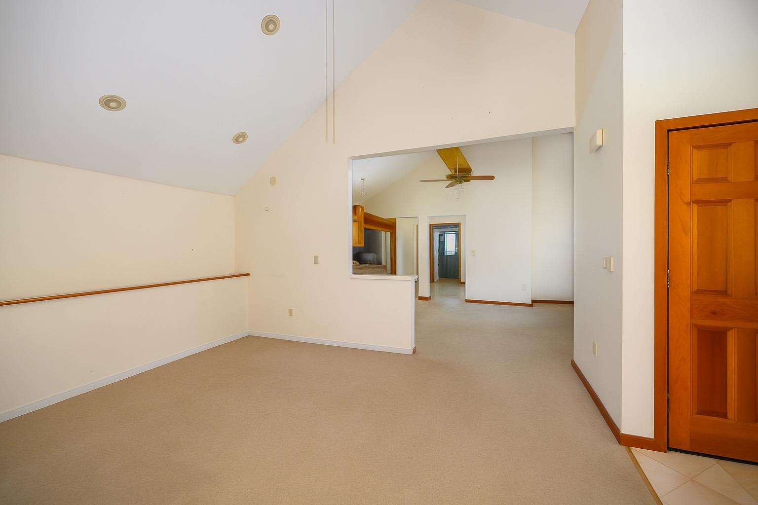 #4 photo, 297 Turkey Hill Road, Red Hook , NY 12571