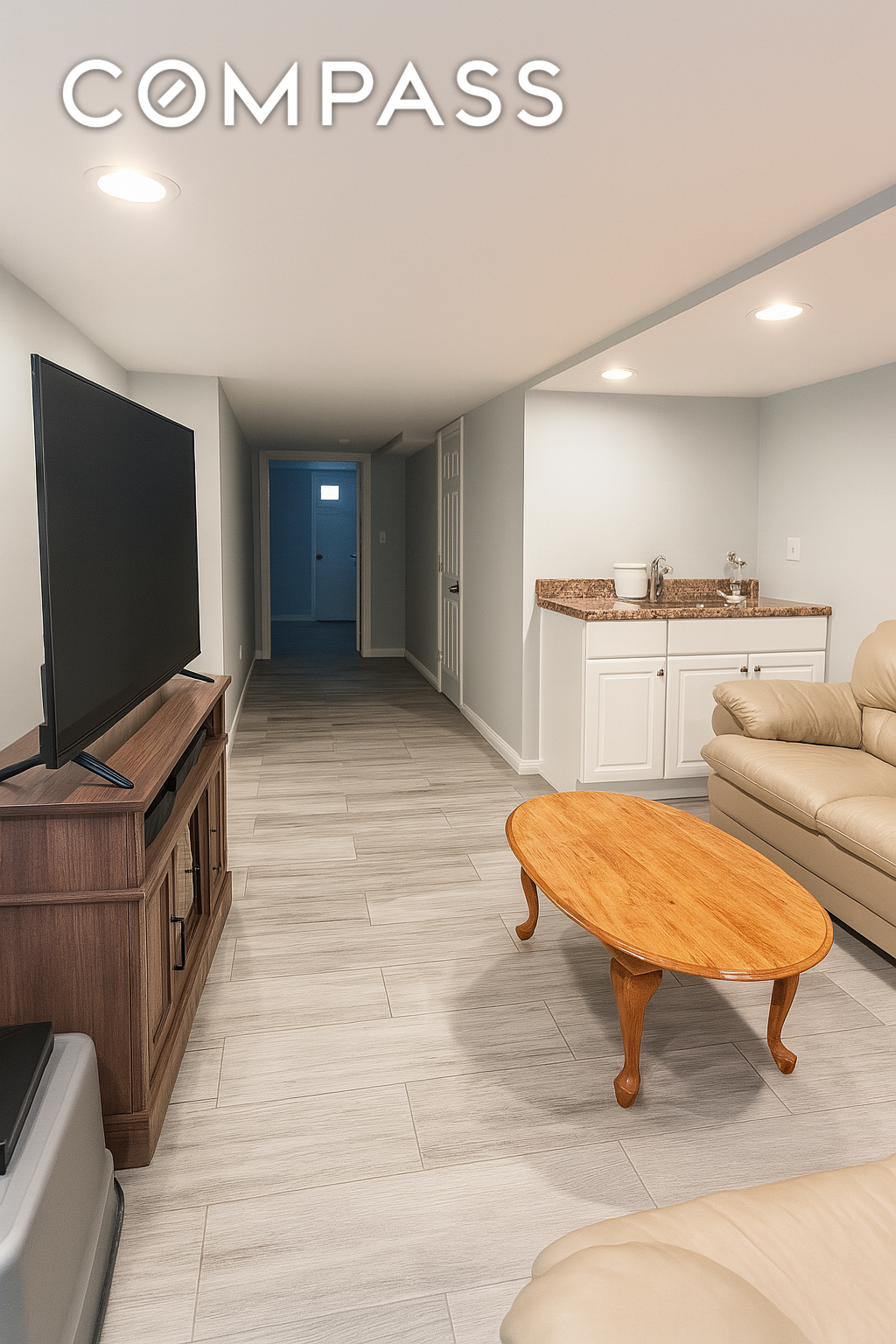 #13 photo, 422 Cromwell Avenue, New York City , NY 10305