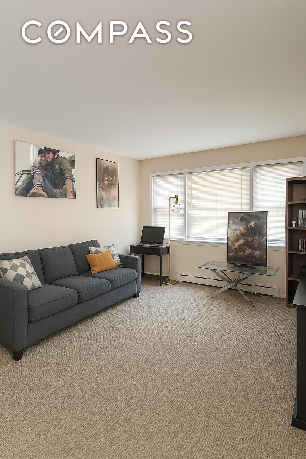 #3 photo, 422 Cromwell Avenue, New York City , NY 10305