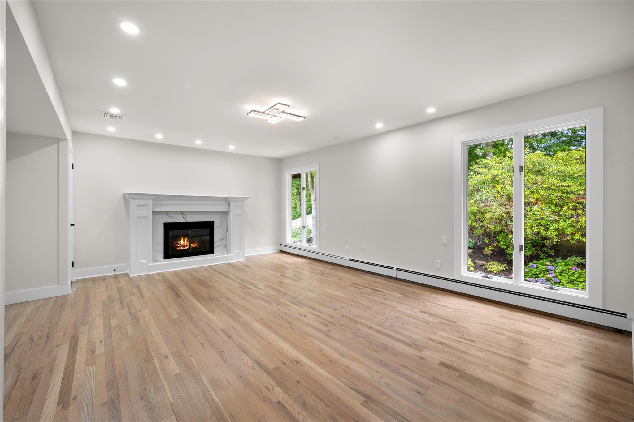 #19 photo, 7 Windmill Court, 東長島 史密斯敦 Smithtown , NY 11787