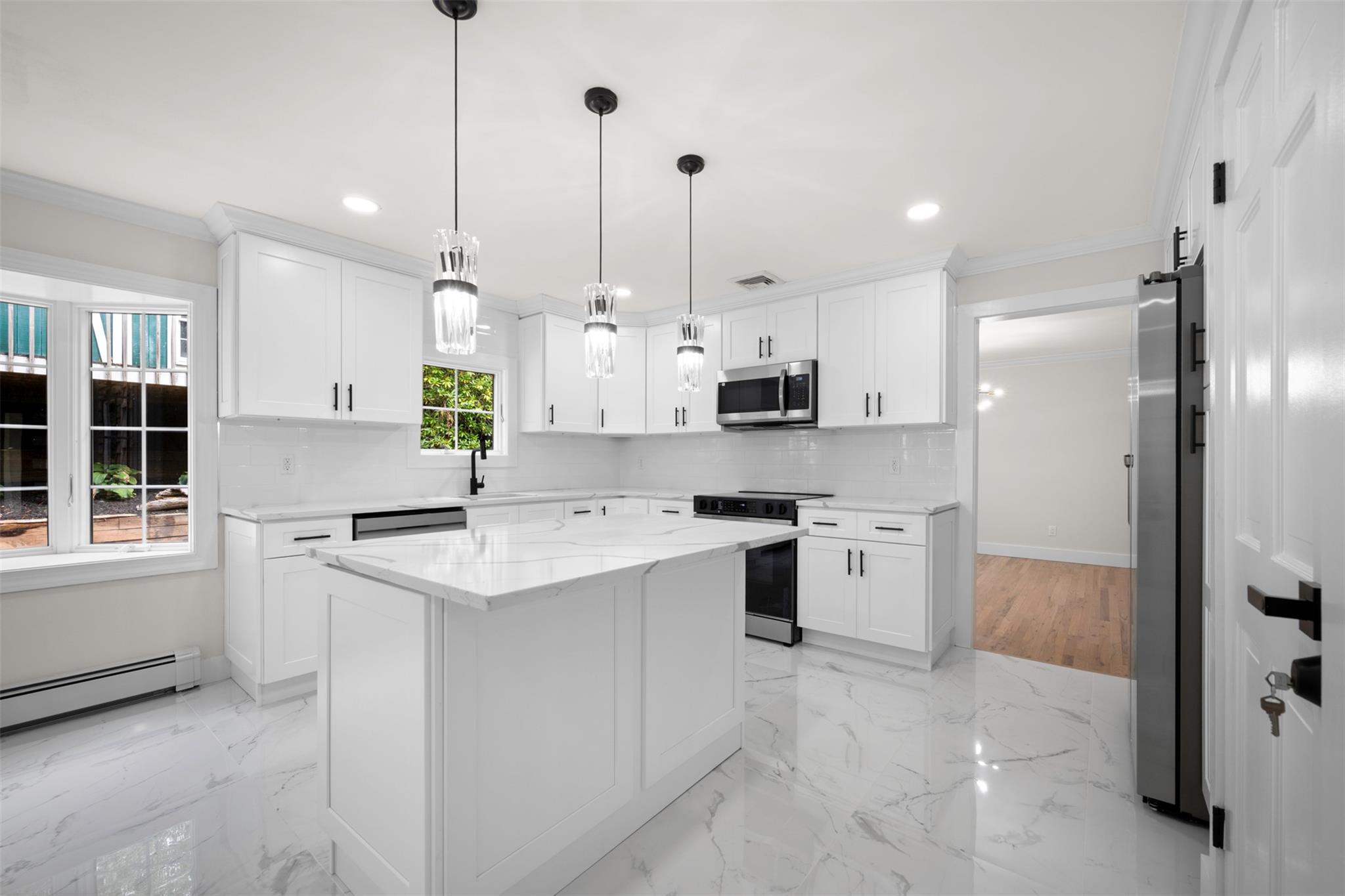 #6 photo, 7 Windmill Court, 東長島 史密斯敦 Smithtown , NY 11787