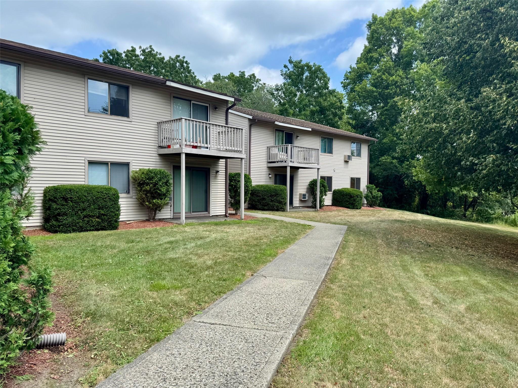 #1 photo, 390 Concord Lane, 纽约州 Middletown , NY 10940