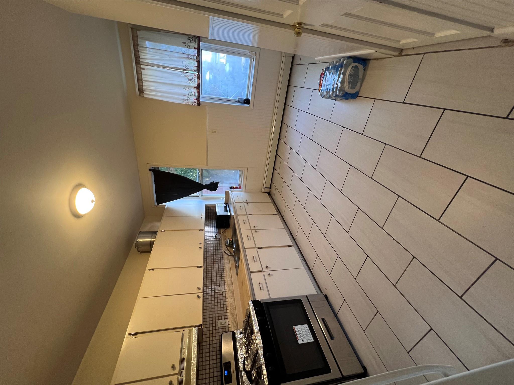 #13 photo, 94 William Street, Newburgh , NY 12550