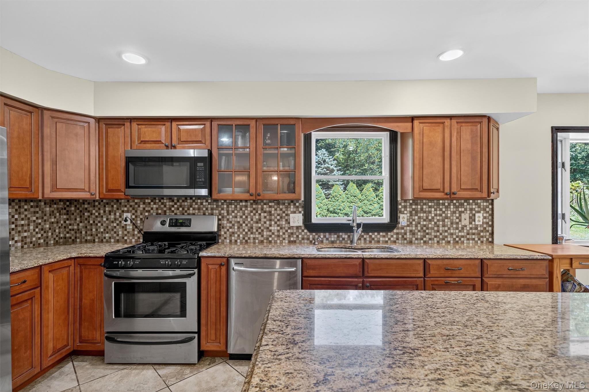 #11 photo, 94 Lincolndale, Washingtonville , NY 10992