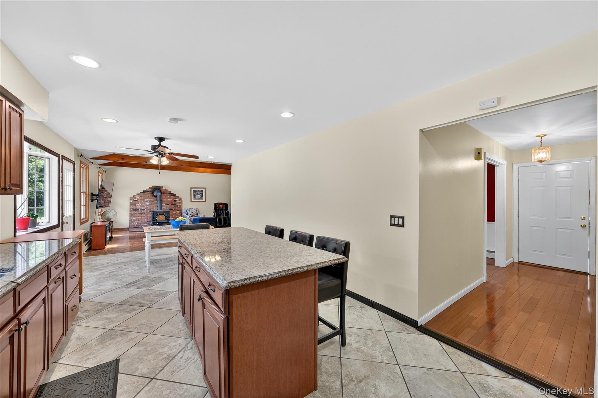 #14 photo, 94 Lincolndale, Washingtonville , NY 10992