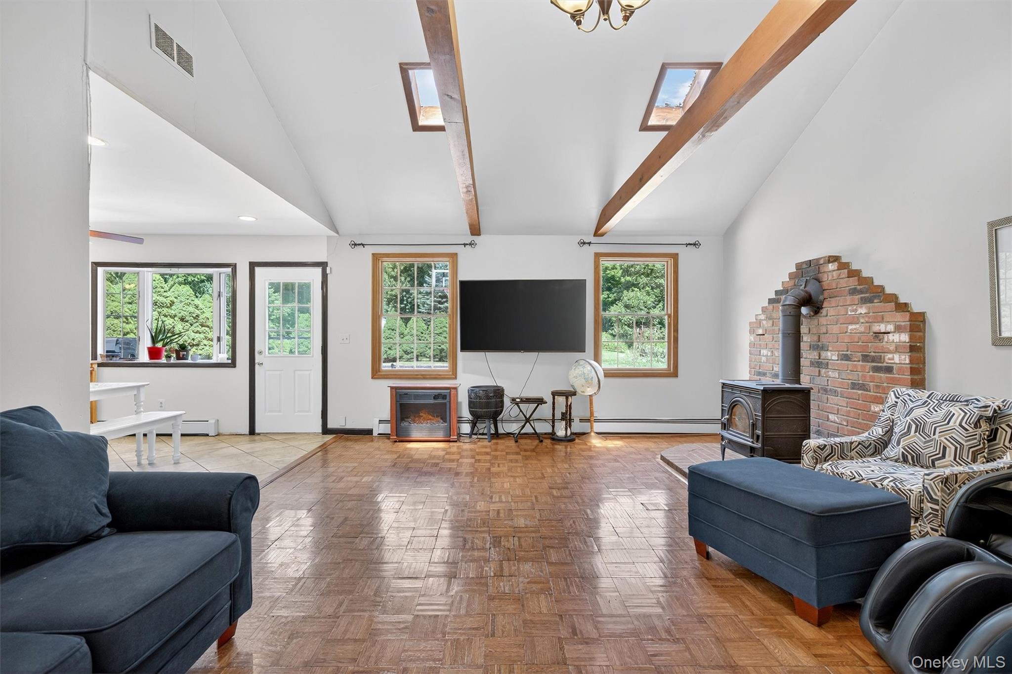 #18 photo, 94 Lincolndale, Washingtonville , NY 10992