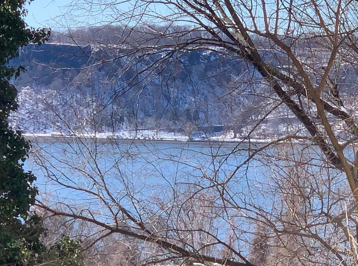 #18 photo, 2465 Palisade Avenue, ブロンクス区 Bronx , NY 10463