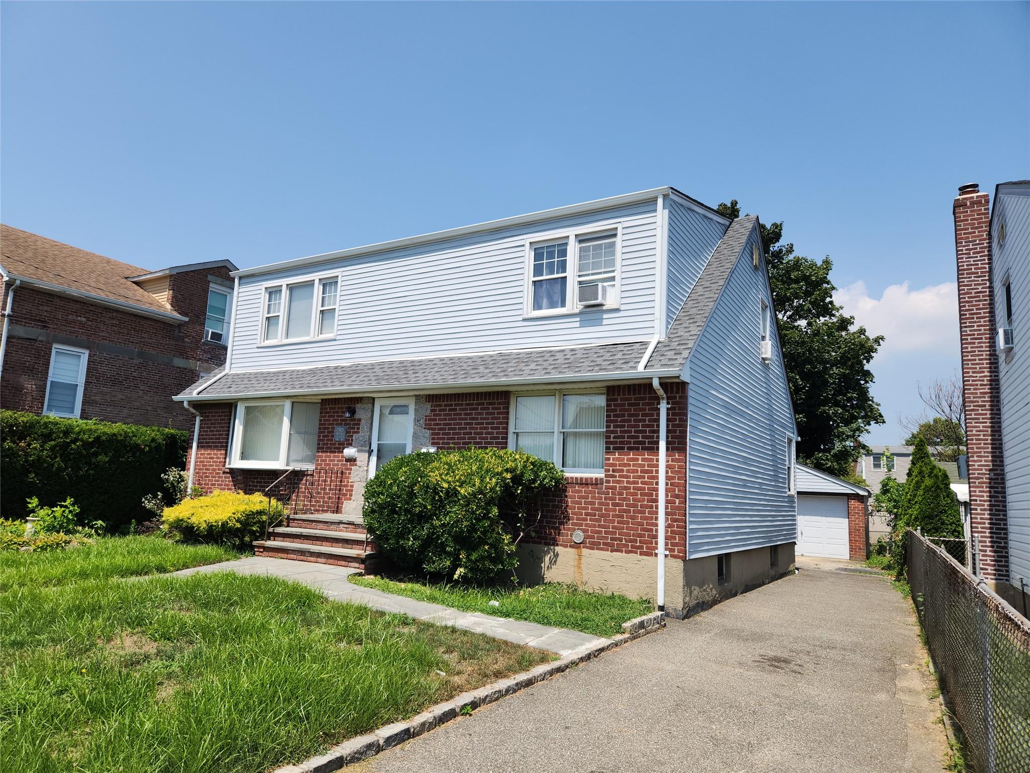 #1 photo, 29 Lenox Avenue, Westbury , NY 11590