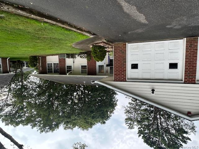 #1 photo, 247 Newcastle Court, 東長島 Ridge , NY 11961