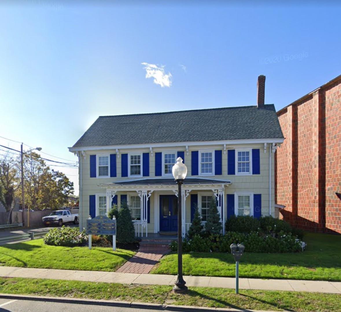 #1 photo, 42 Fire Island Avenue, 東長島 Babylon , NY 11702