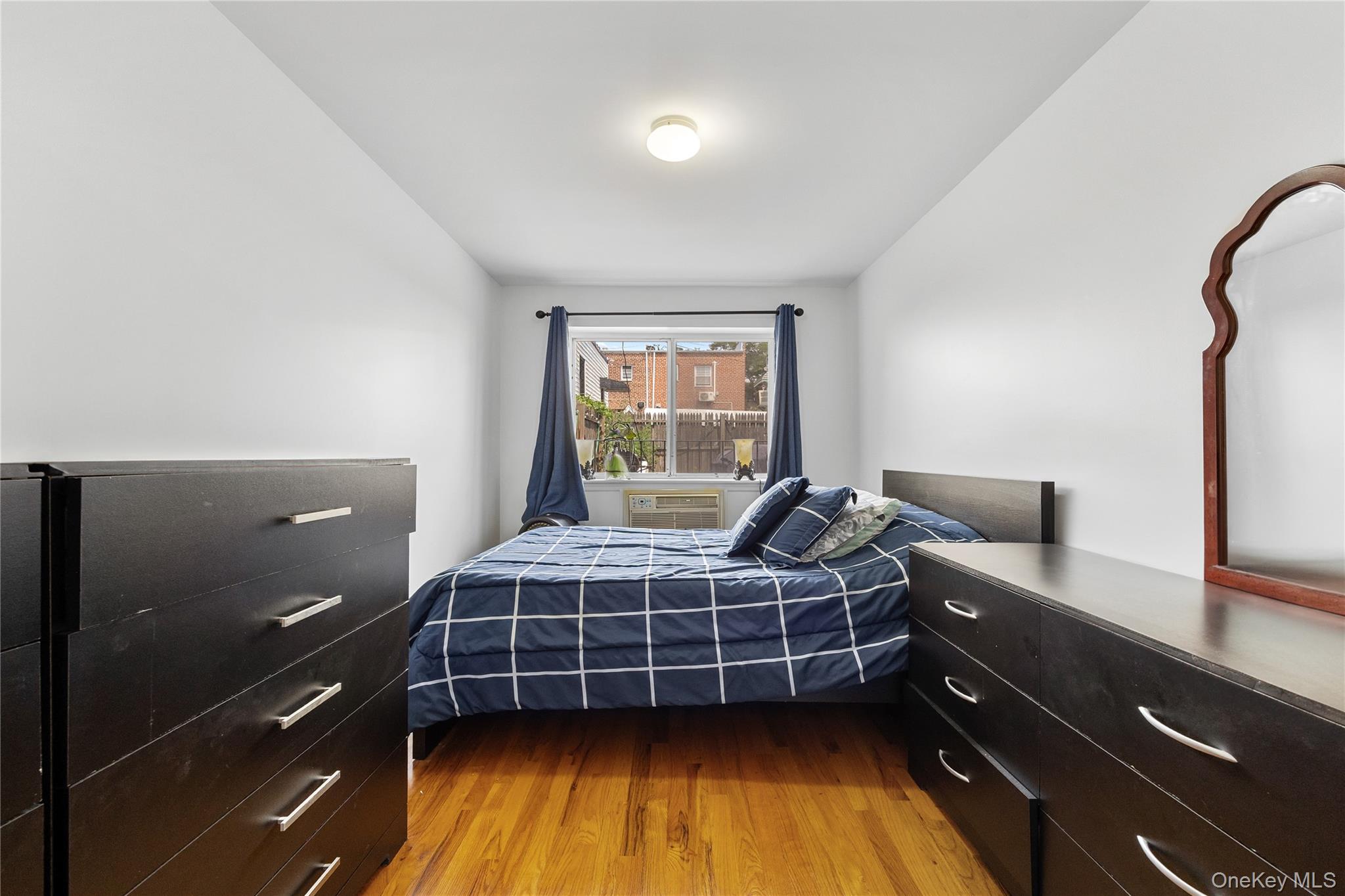 #11 photo, 8851 Pitkin Avenue, クイーンズ区 Ozone Park , NY 11417