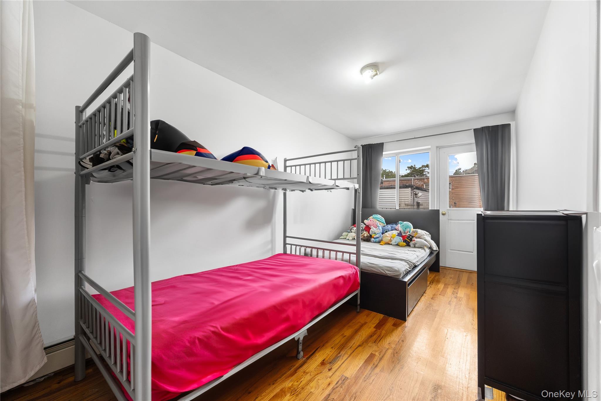 #16 photo, 8851 Pitkin Avenue, クイーンズ区 Ozone Park , NY 11417