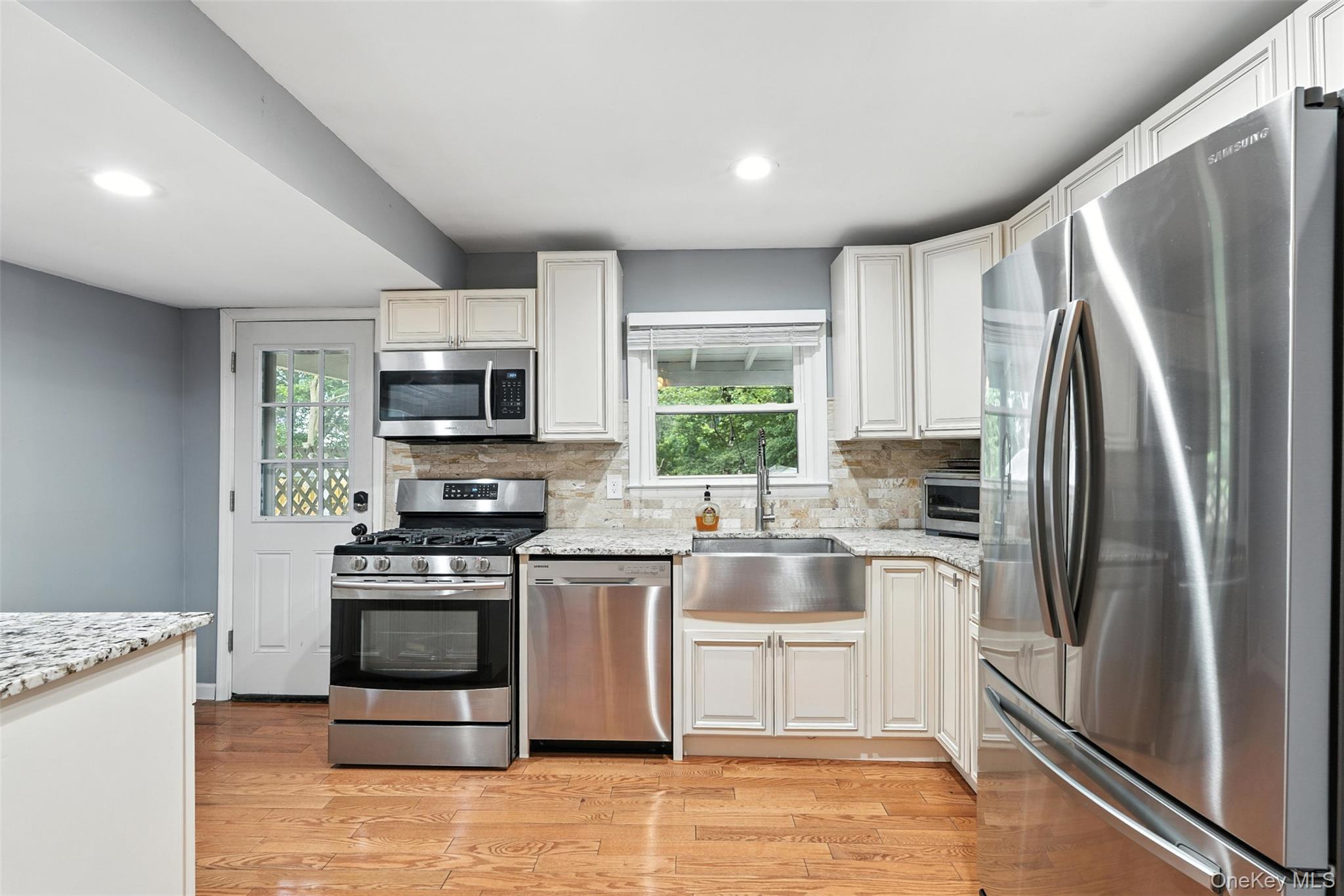 #1 photo, 8 W Broadway, 紐約州 Nyack , NY 10960