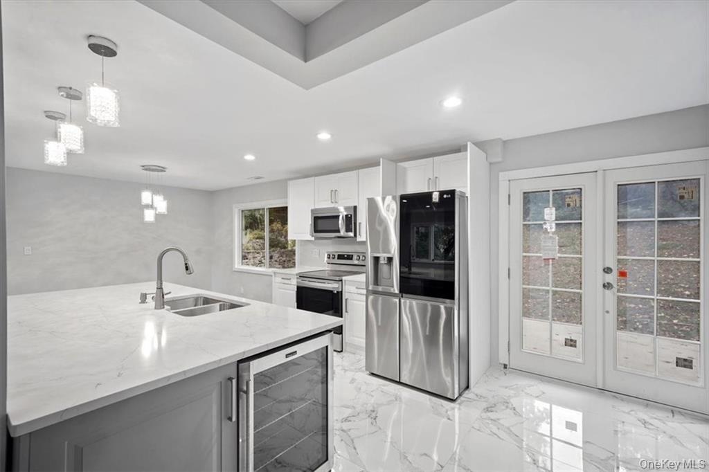 #7 photo, 423 Westchester Avenue, White Plains , NY 10604