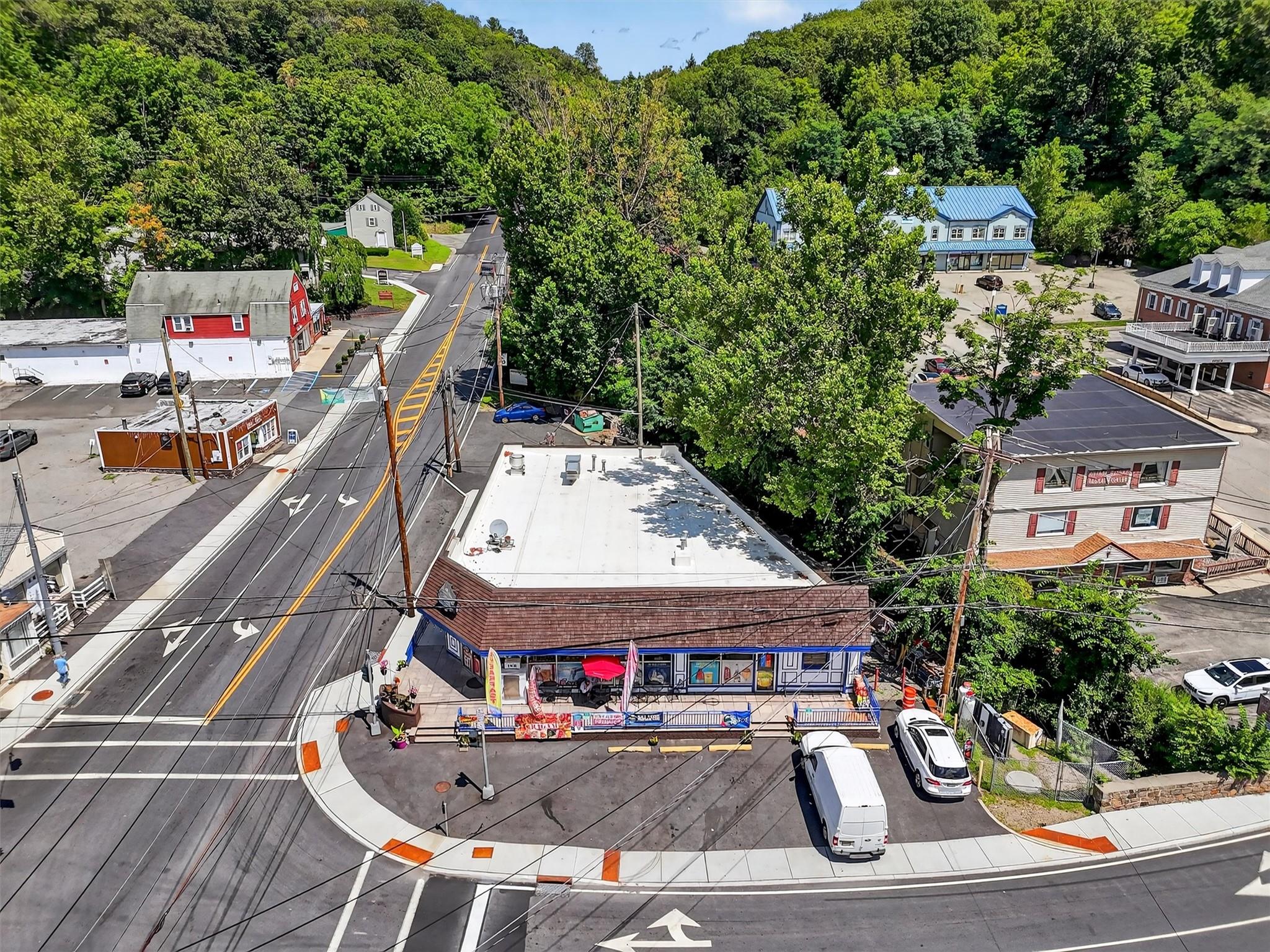 #3 photo, 4 Oscawana Lake Road, Putnam Valley , NY 10579