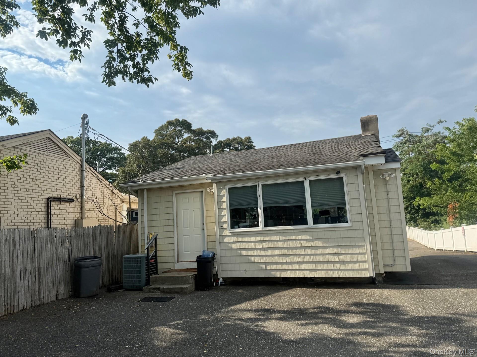 #13 photo, 774 Townline Road, サフォーク郡 Hauppauge , NY 11788