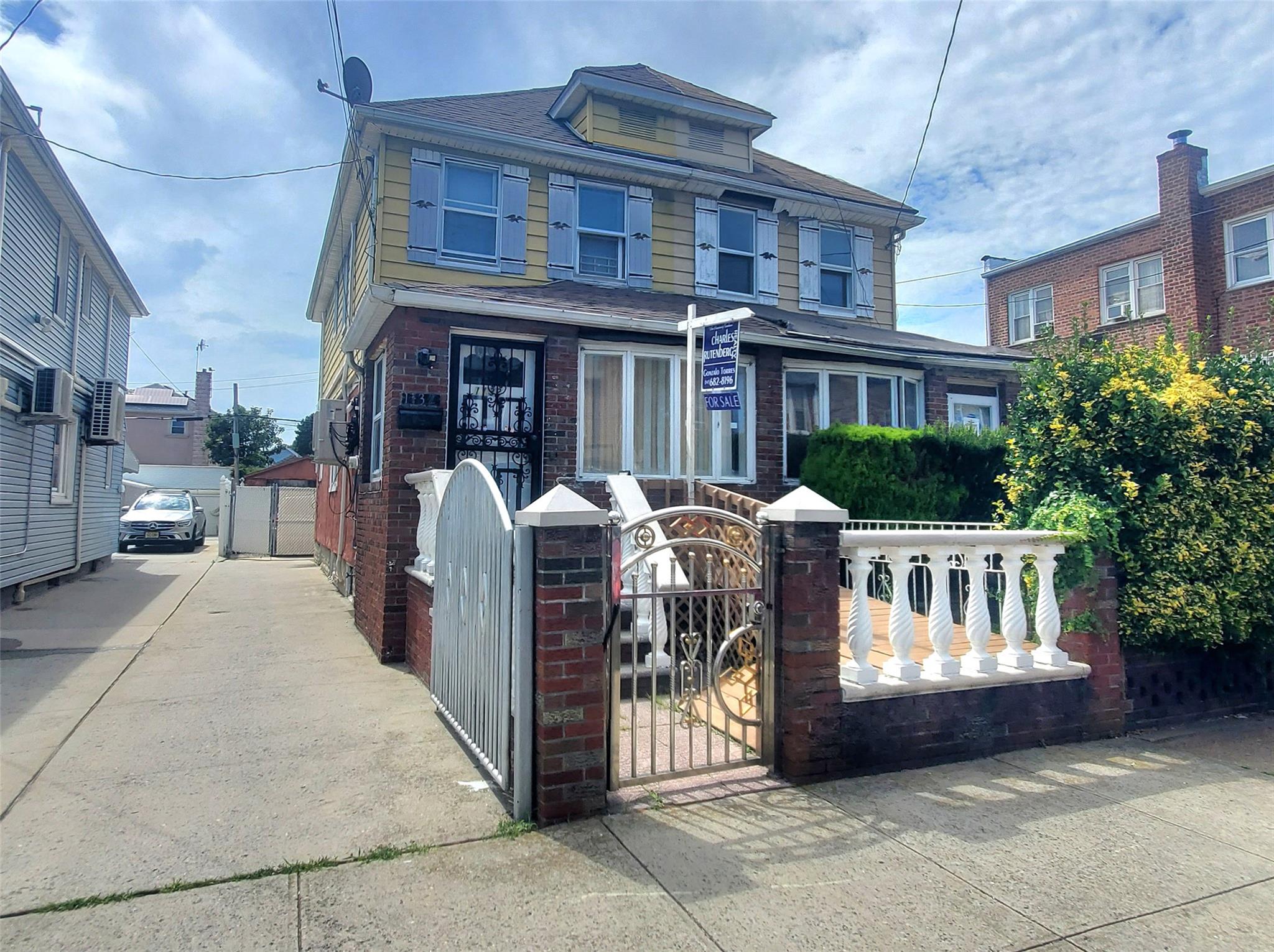 #1 photo, 1132 East 42 Street, ブルックリン区 Brooklyn , NY 11210