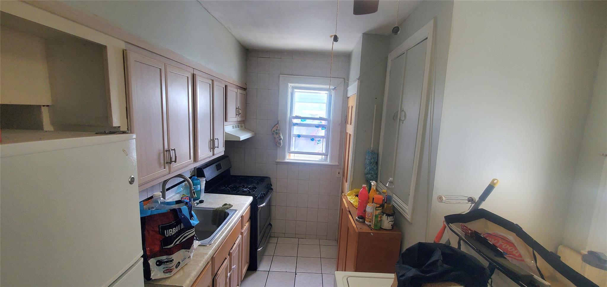 #7 photo, 1132 East 42 Street, ブルックリン区 Brooklyn , NY 11210