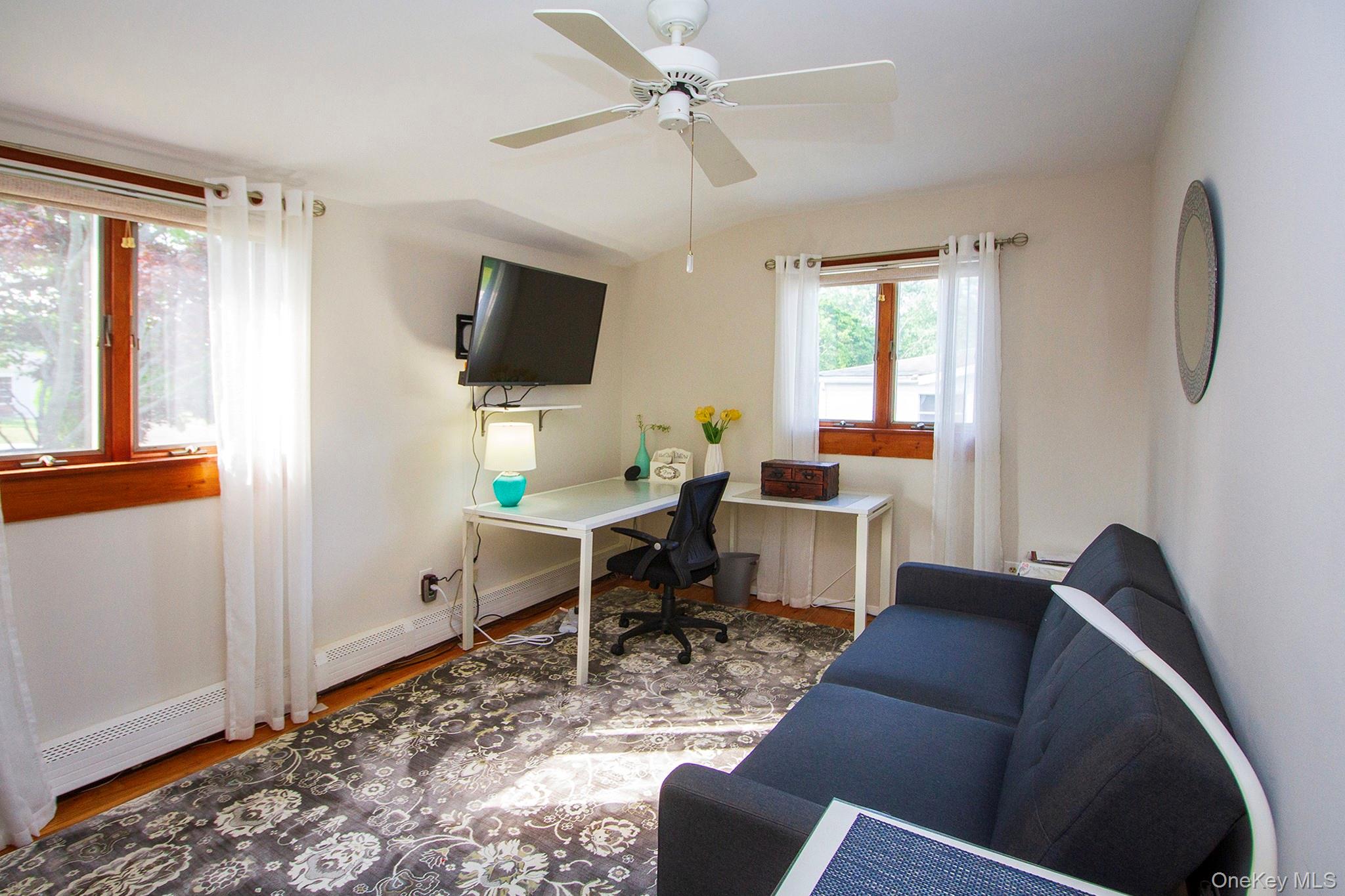 #11 photo, 6 Freshman Lane, Stony Brook , NY 11790