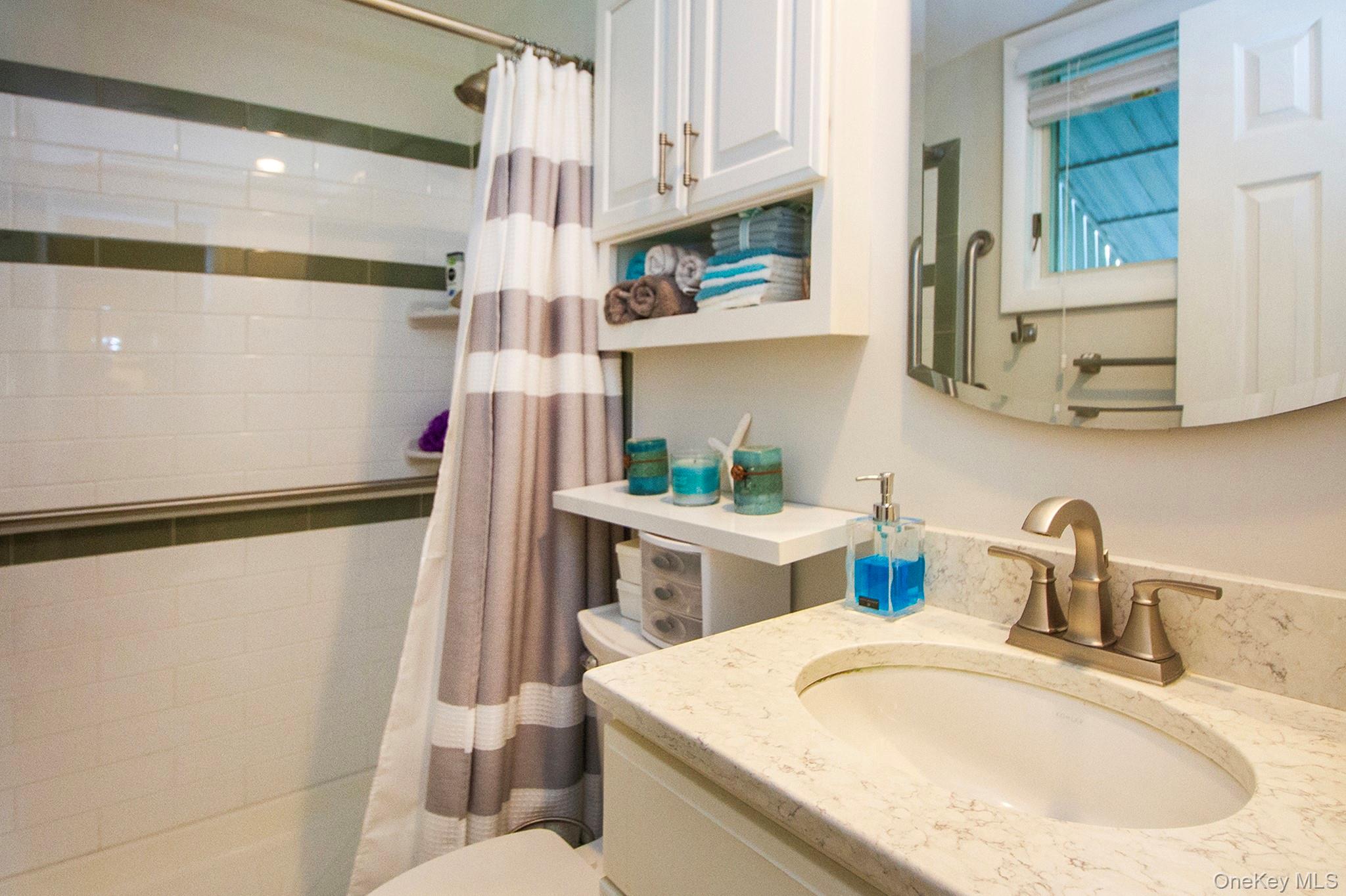 #14 photo, 6 Freshman Lane, Stony Brook , NY 11790