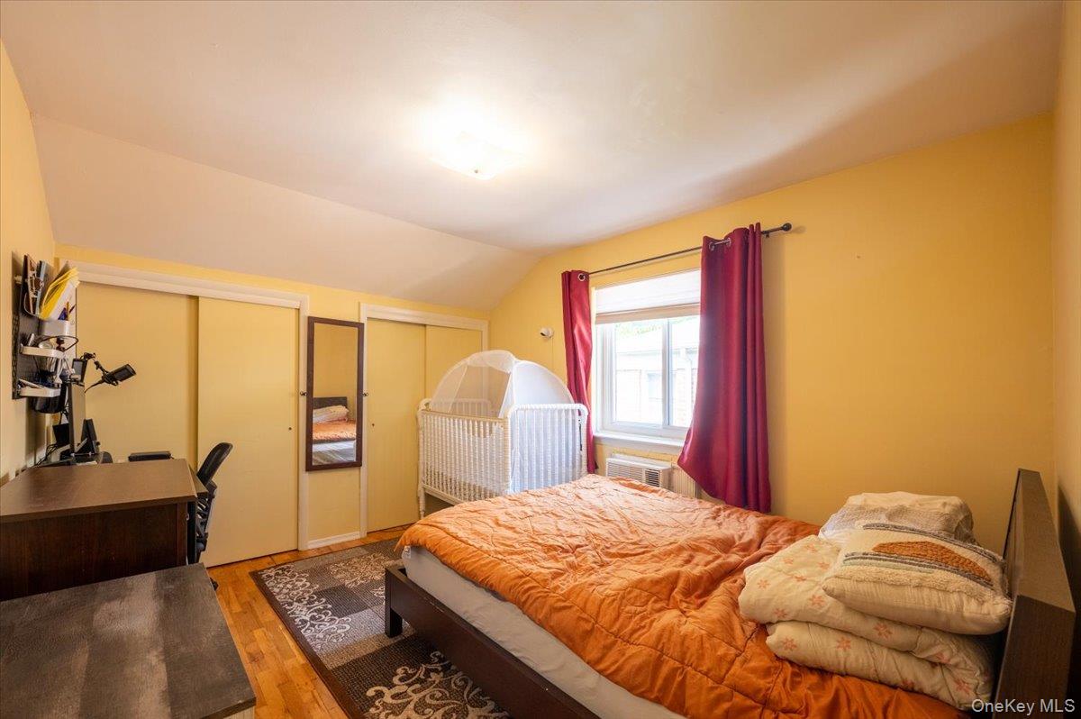 #16 photo, 16608 29th Avenue, Flushing , NY 11358