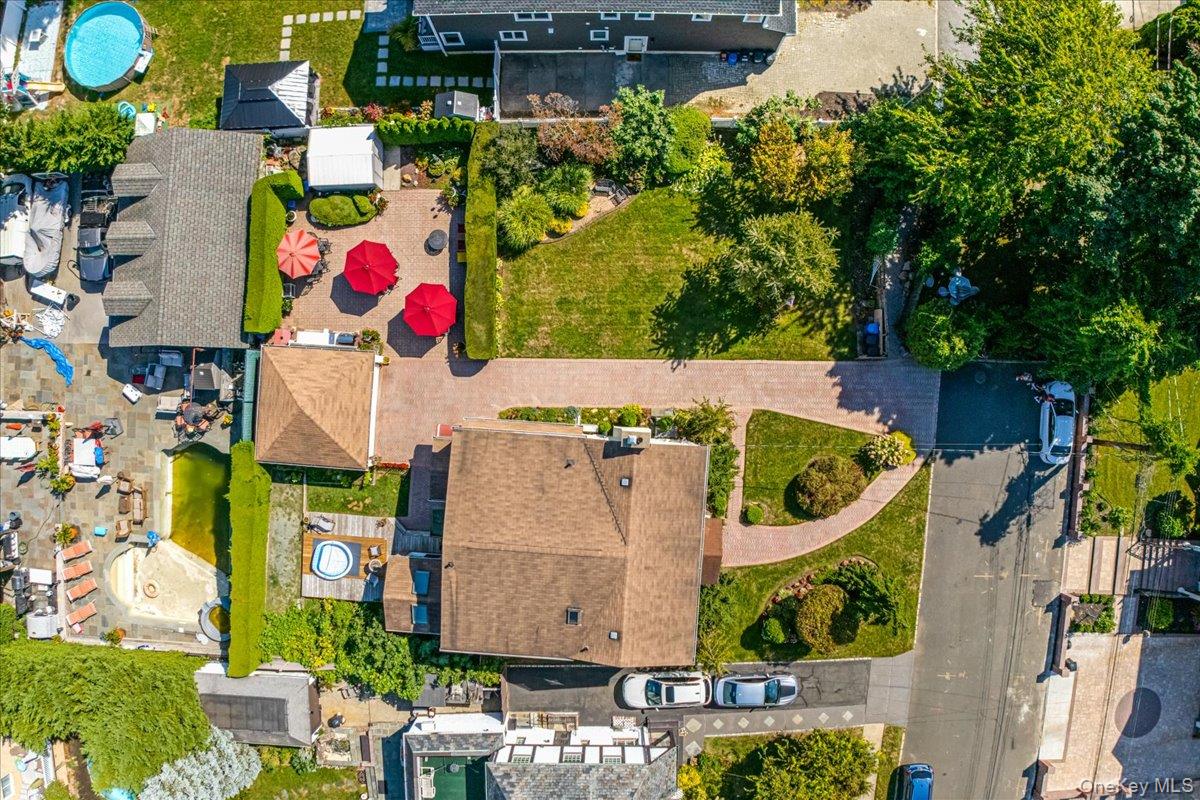 #3 photo, 2957 214th Place, クイーンズ区 Bayside , NY 11360