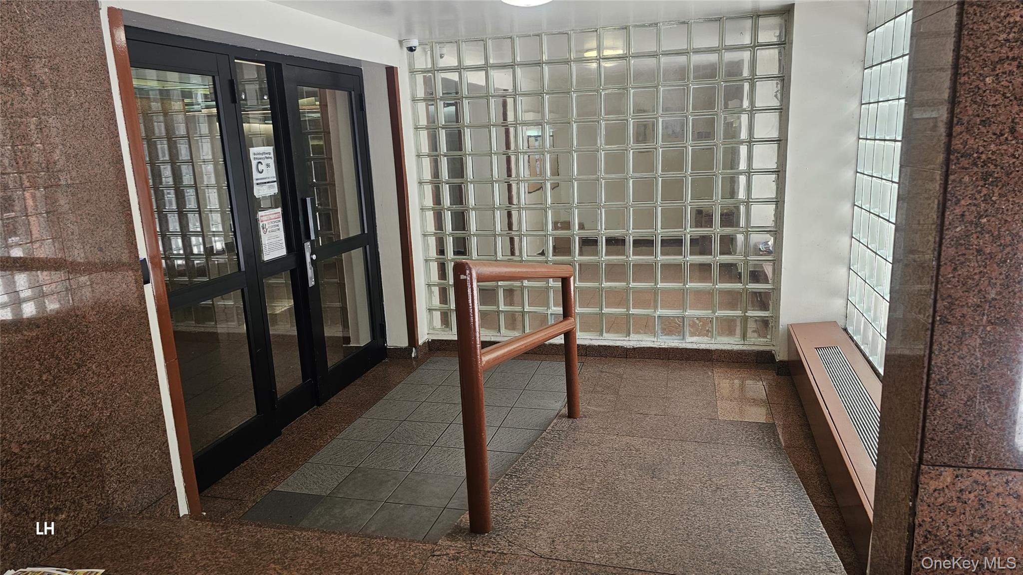 #13 photo, 94-31 59 Avenue, Elmhurst , NY 11373