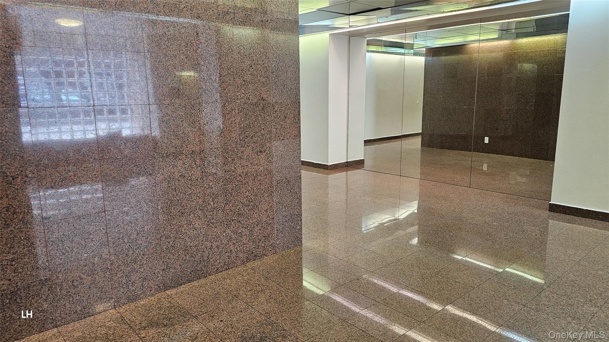 #16 photo, 94-31 59 Avenue, Elmhurst , NY 11373