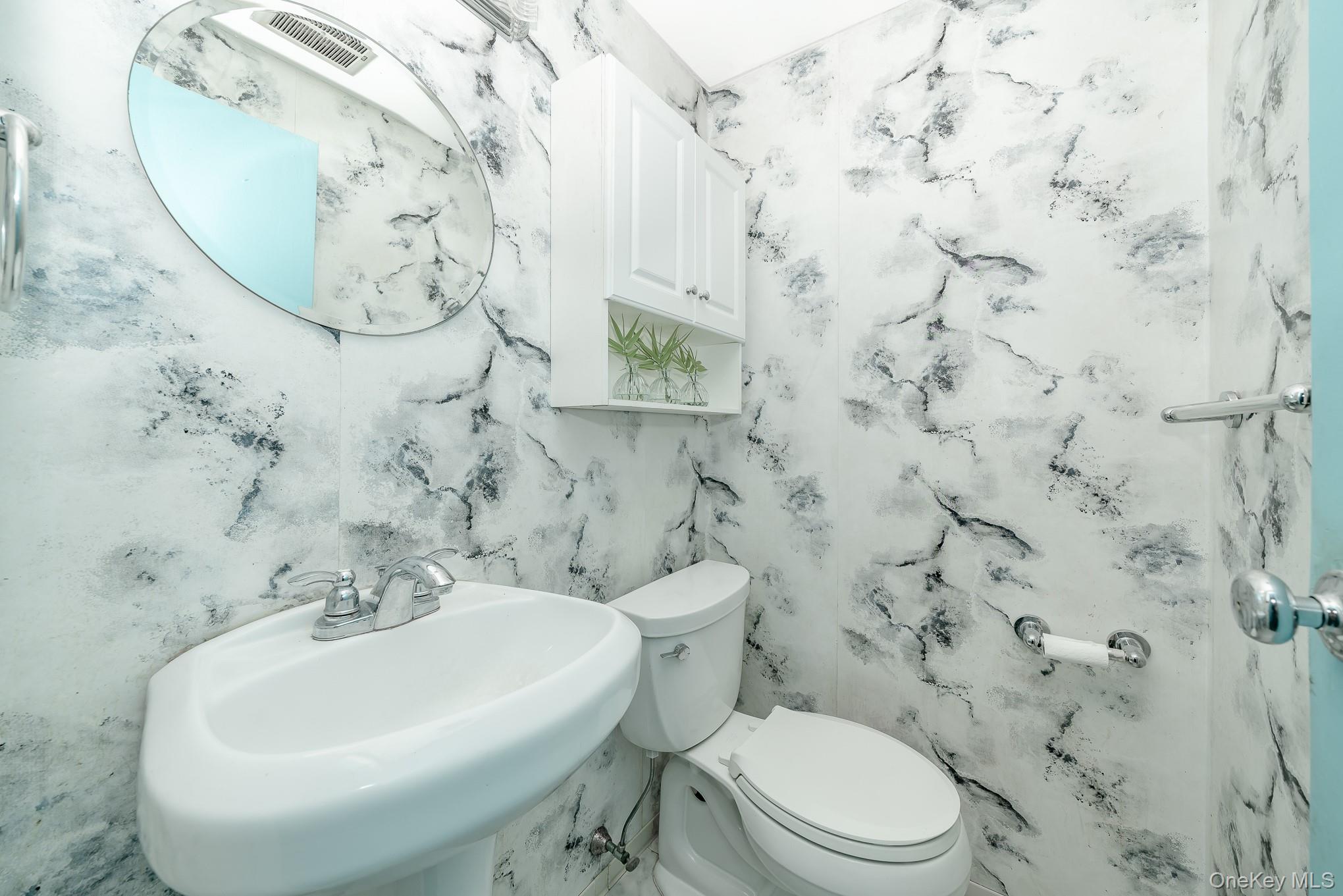 #14 photo, 784 Blue Ridge Drive, 東長島 Medford , NY 11763