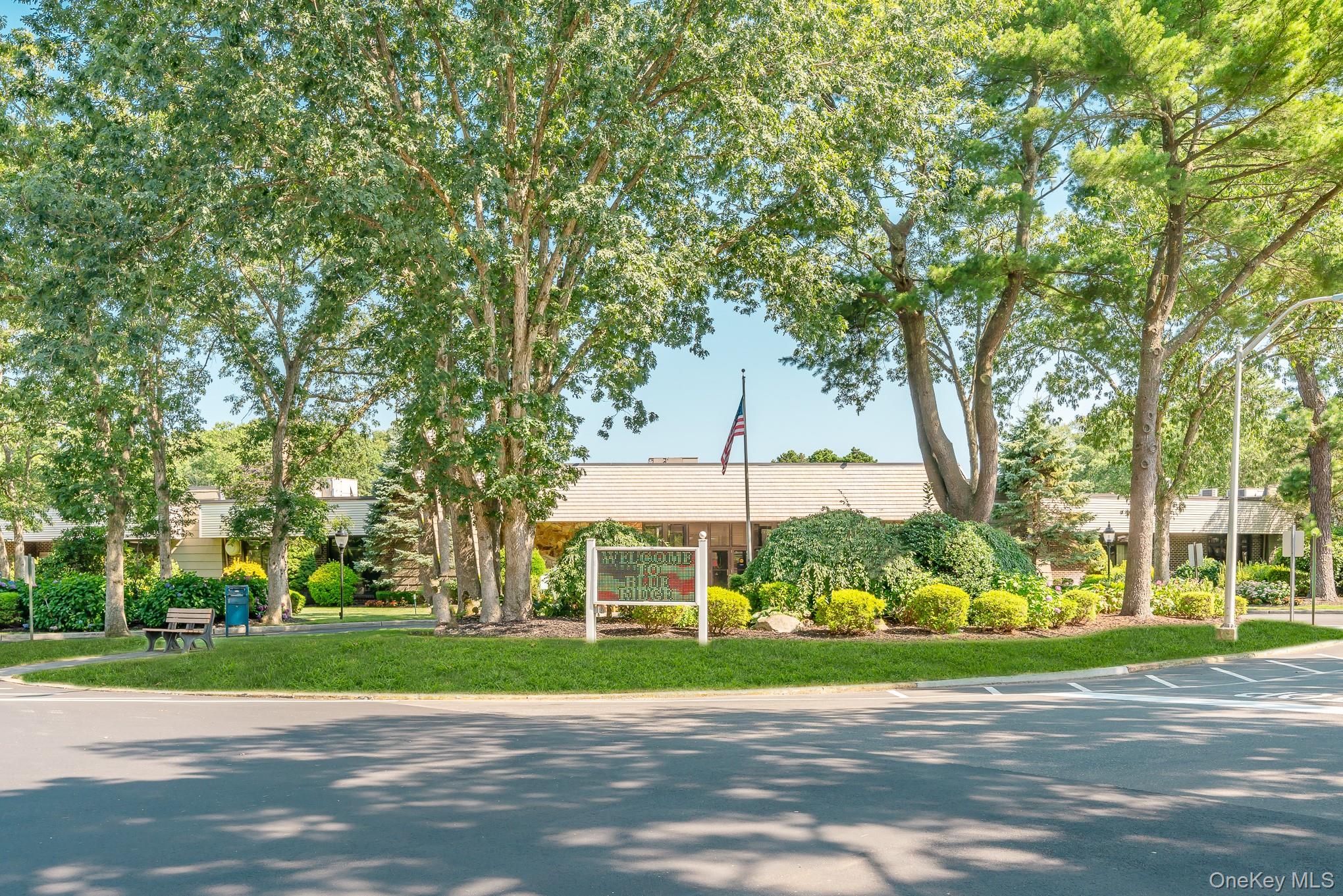 #20 photo, 784 Blue Ridge Drive, 東長島 Medford , NY 11763