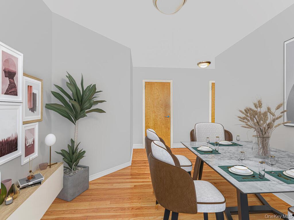 #3 photo, 525 W 236th Street, Bronx , NY 10463