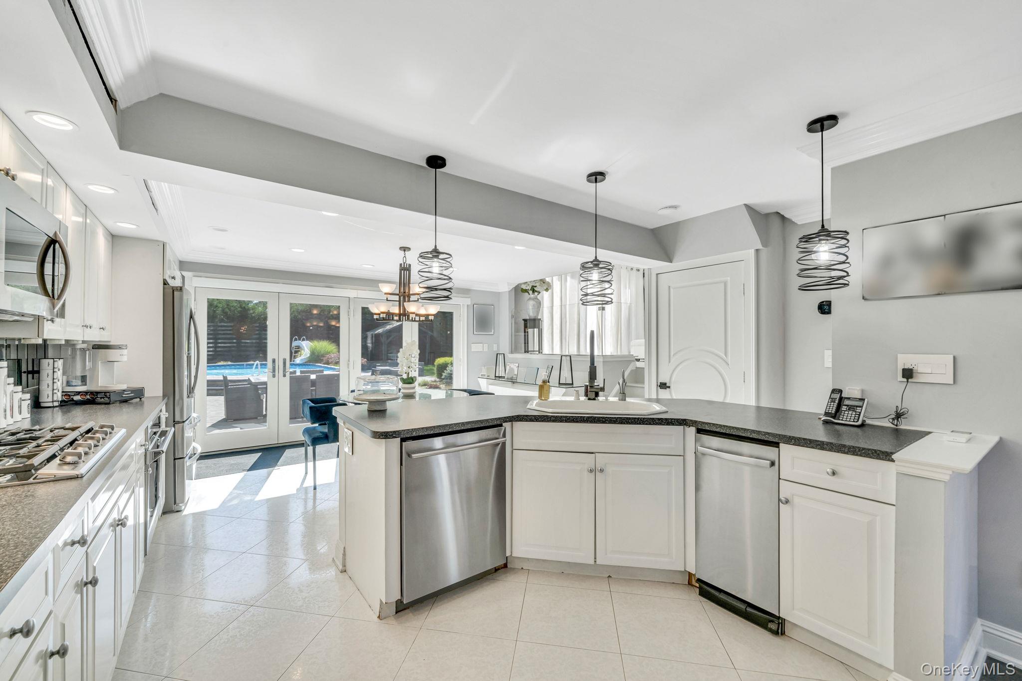 #7 photo, 29 Selden Boulevard, Centereach , NY 11720